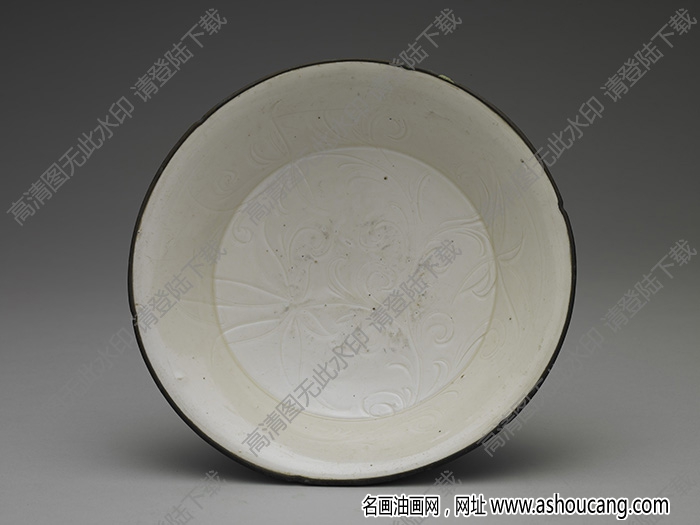 北宋至金 定窯白瓷劃花牡丹紋葵瓣口盤 高清大圖下載