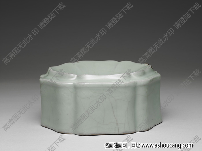 南宋 官窯青瓷葵花式套盒 高清大圖下載