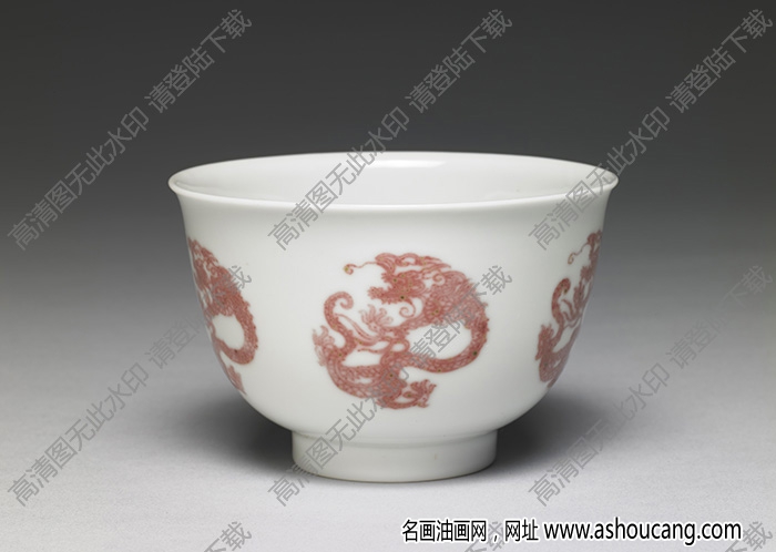 清康熙 白瓷描紅團(tuán)龍紋杯高清大圖下載